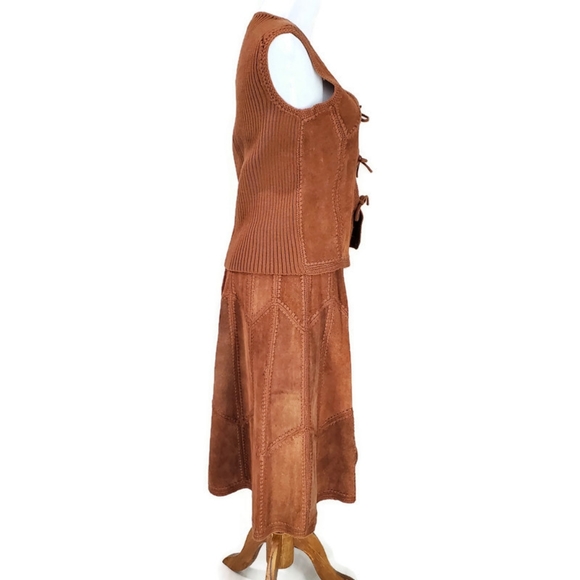 ✌️Vintage✌️1970's Leather/Suede and Crochet Vest and Skirt Set Festival Size S - Picture 5 of 17